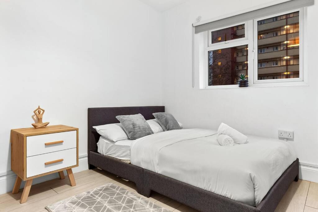 Апартаменты Near Kings Cross Sleep 12 Sp7